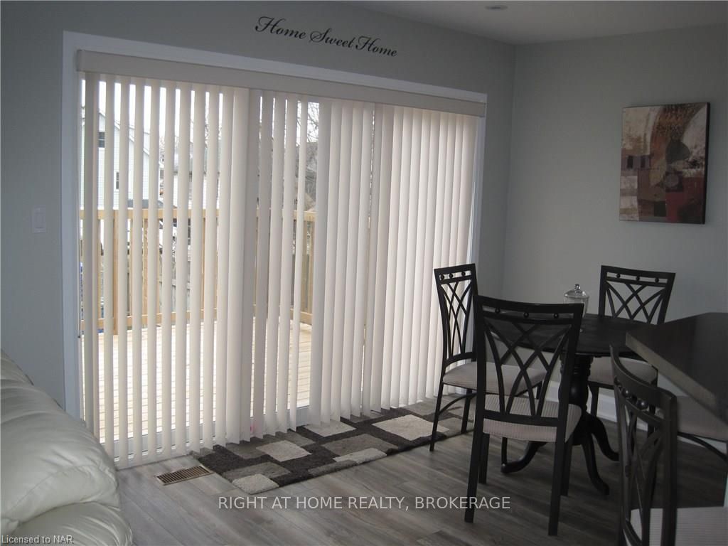Photo 5 of 55 Leeper Street, St. Catharines, Western Hill — HOMEH