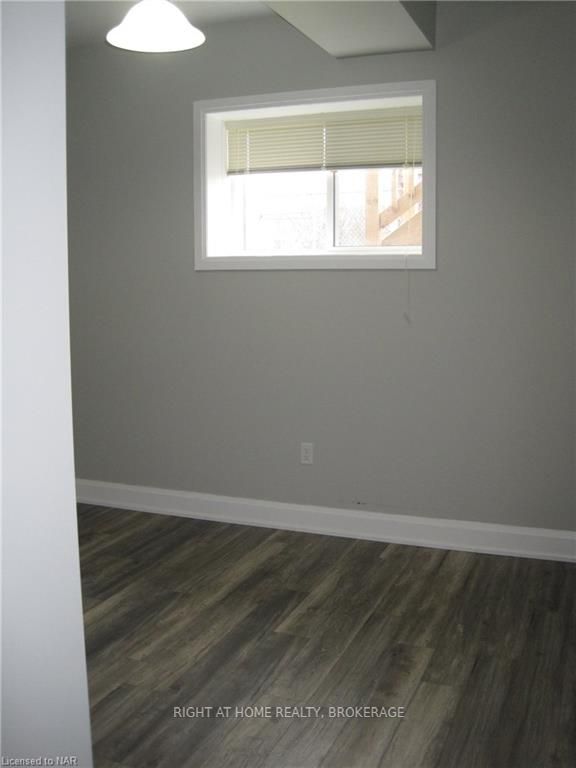 Photo 13 of 55 Leeper Street, St. Catharines, Western Hill — HOMEH