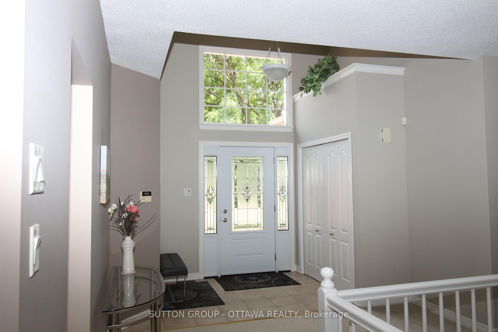 Photo 5 of 18 Sirocco Crescent, Ottawa, Stittsville (North) — HOMEH