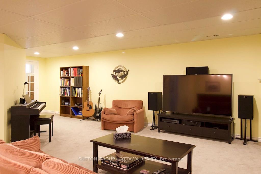 Photo 23 of 18 Sirocco Crescent, Ottawa, Stittsville (North) — HOMEH