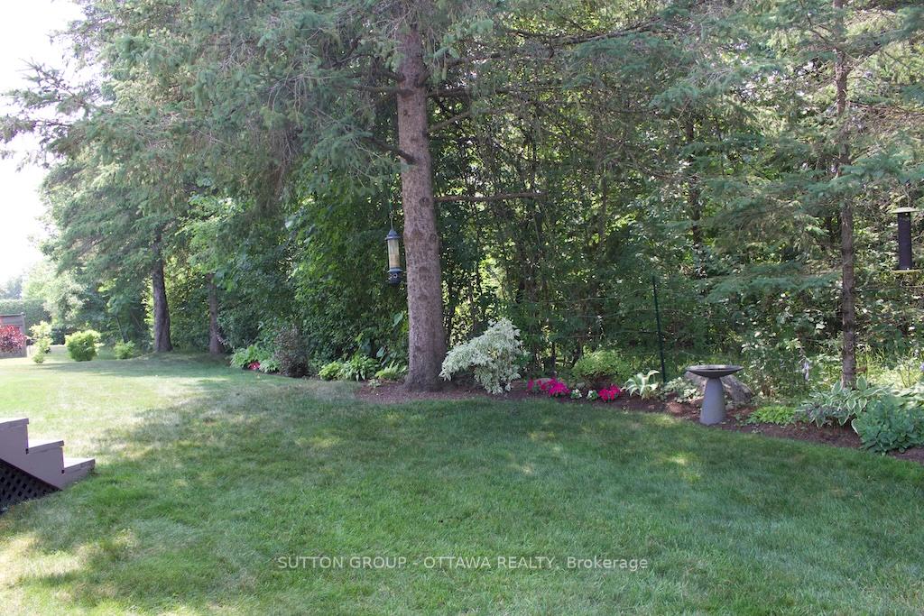 Photo 35 of 18 Sirocco Crescent, Ottawa, Stittsville (North) — HOMEH