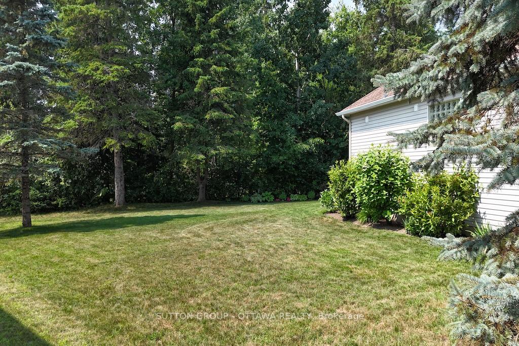 Photo 37 of 18 Sirocco Crescent, Ottawa, Stittsville (North) — HOMEH
