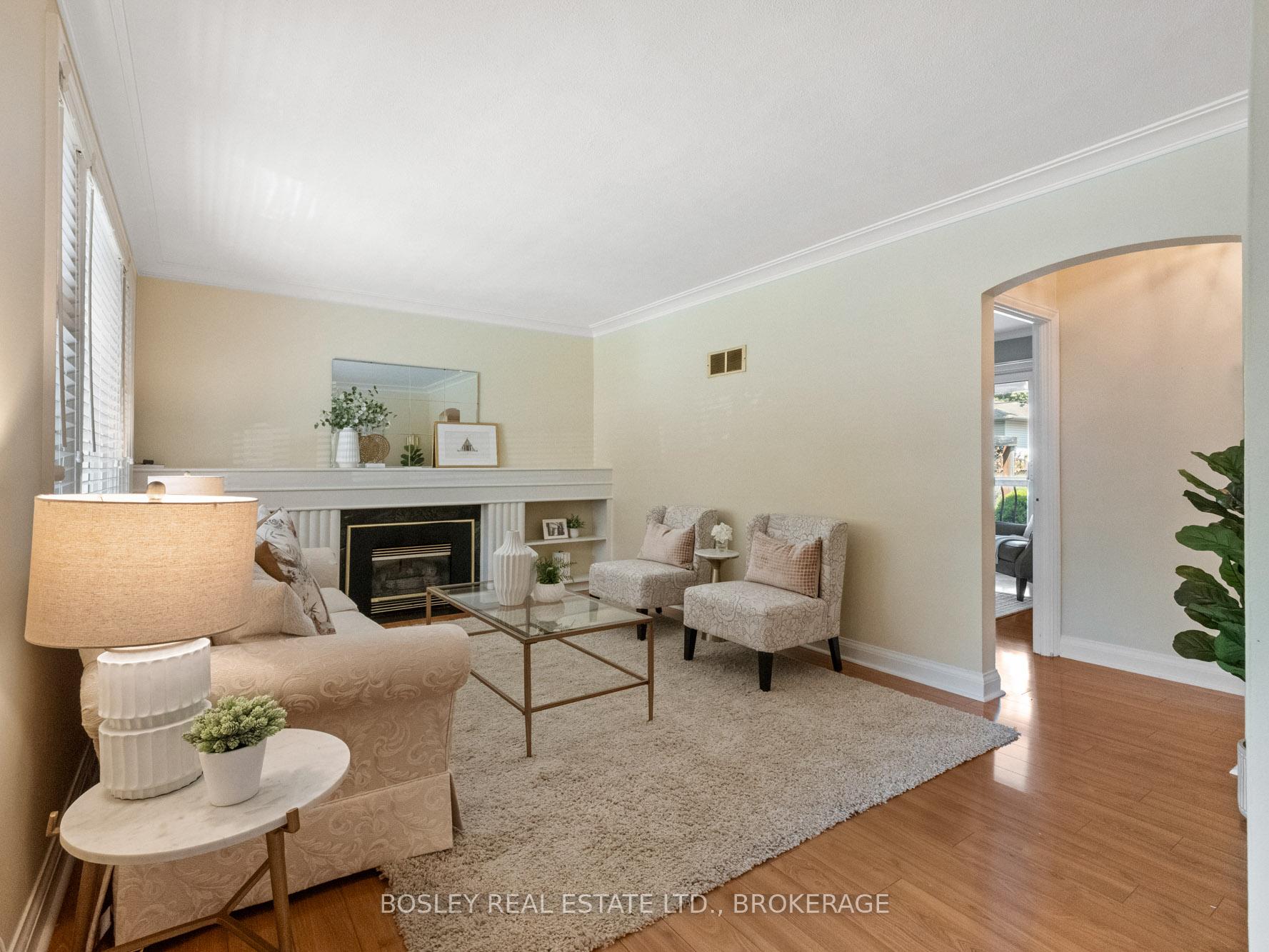 Photo 4 of 10 Cameron Road, St. Catharines, E. Chester — HOMEH