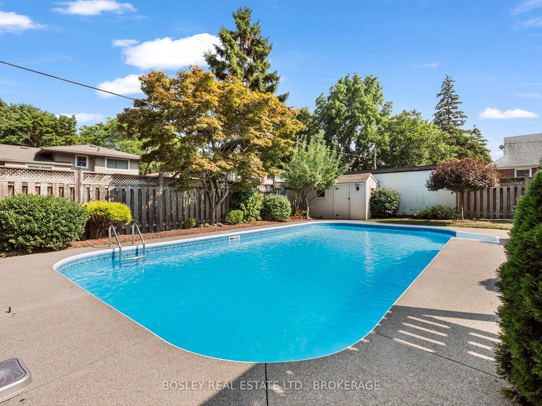 Photo 30 of 10 Cameron Road, St. Catharines, E. Chester — HOMEH