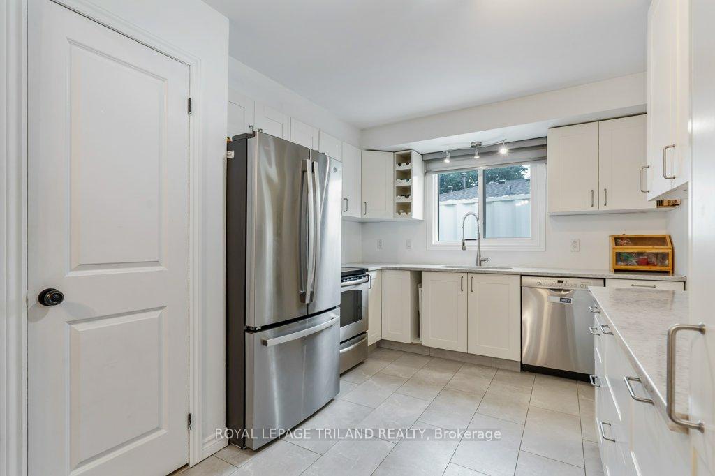 Photo 12 of 279 Chestnut Street, St. Thomas — HOMEH