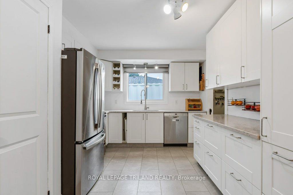 Photo 13 of 279 Chestnut Street, St. Thomas — HOMEH