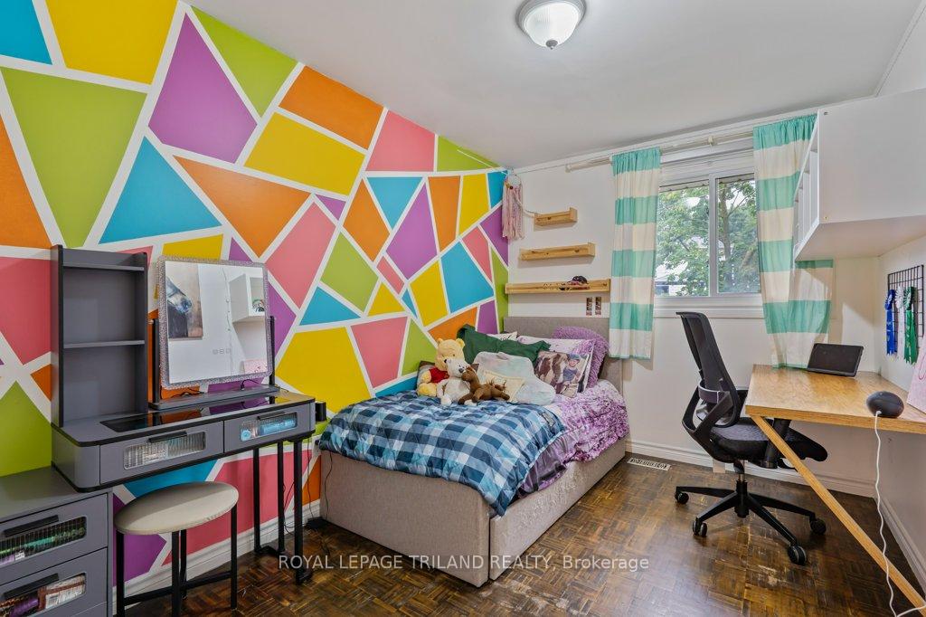Photo 20 of 279 Chestnut Street, St. Thomas — HOMEH
