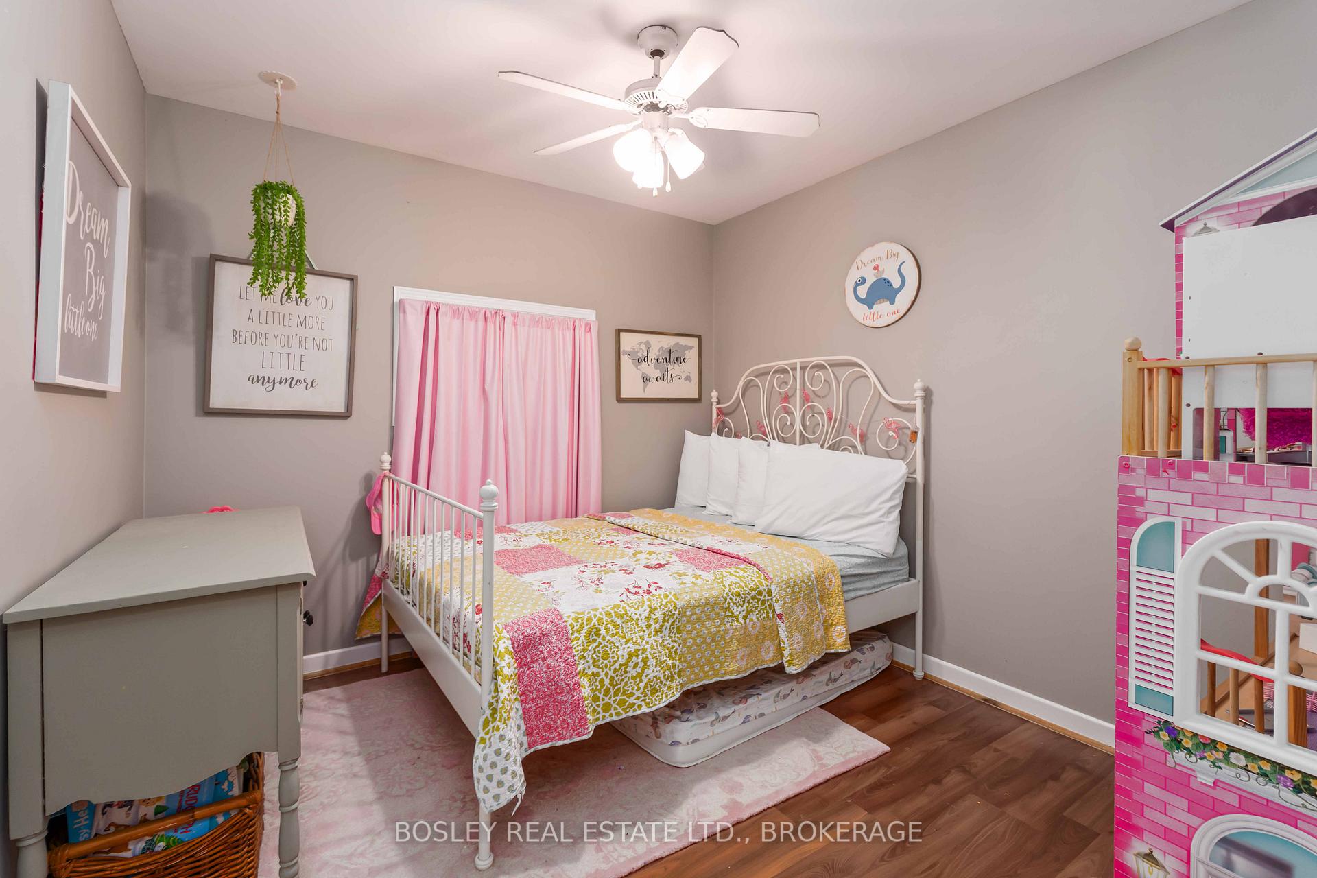 Photo 17 of 301 Pelham Road, St. Catharines, Rykert/Vansickle — HOMEH