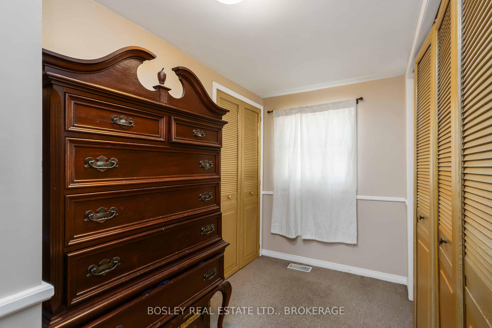 Photo 21 of 301 Pelham Road, St. Catharines, Rykert/Vansickle — HOMEH