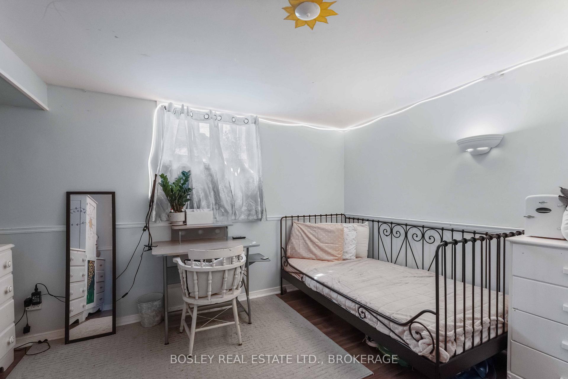 Photo 27 of 301 Pelham Road, St. Catharines, Rykert/Vansickle — HOMEH