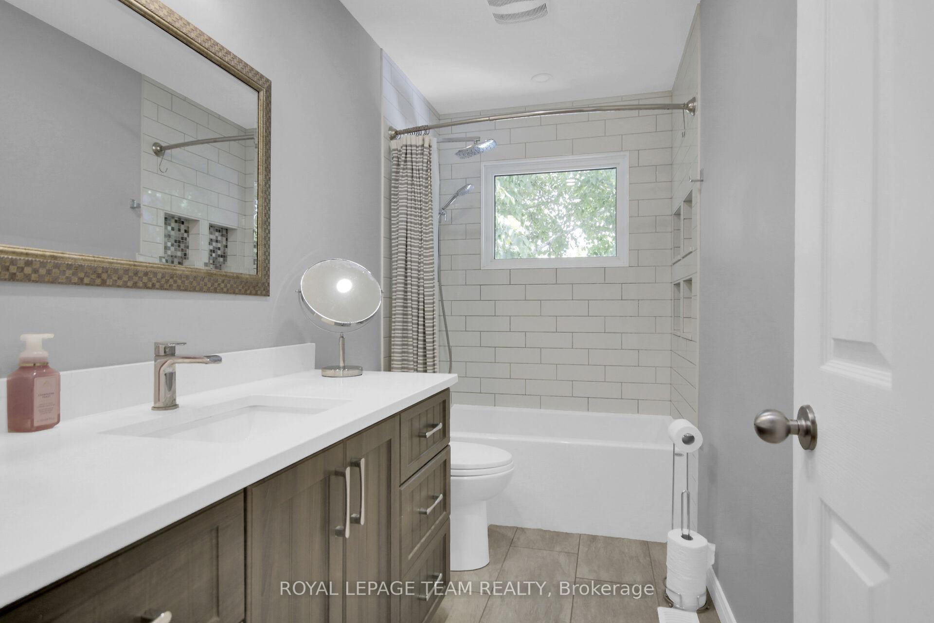 Photo 35 of 17 Owlshead Rd, Ottawa, Munster — HOMEH