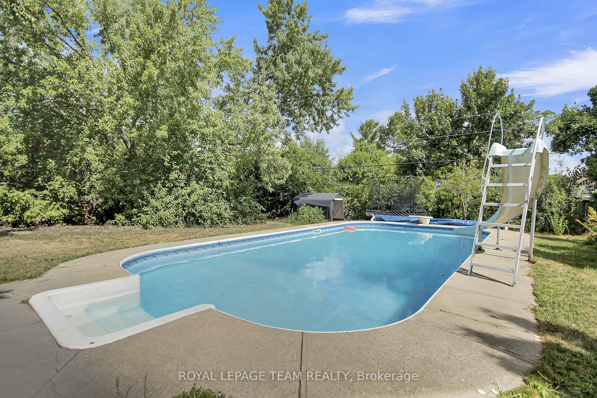Photo 42 of 17 Owlshead Rd, Ottawa, Munster — HOMEH