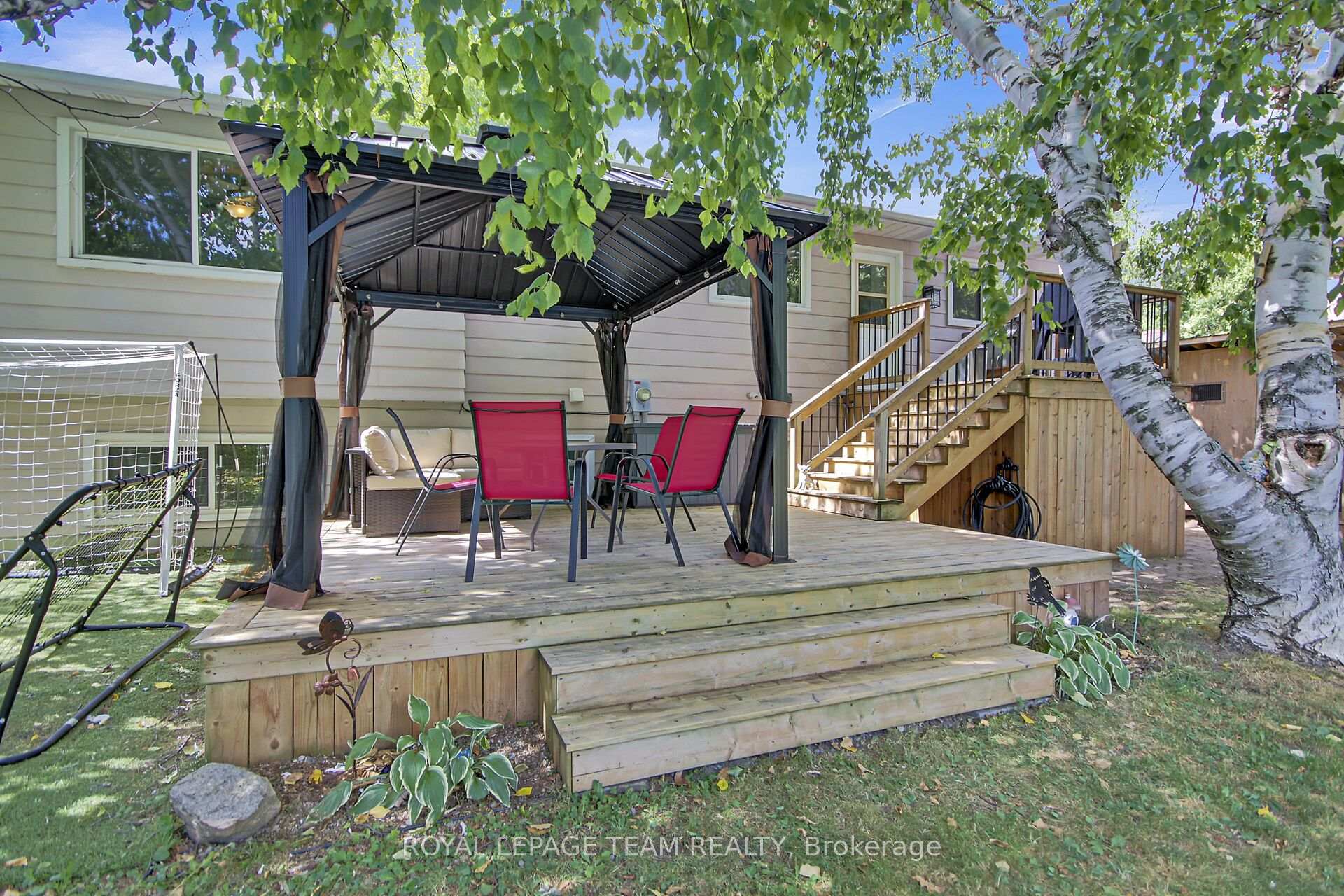 Photo 43 of 17 Owlshead Rd, Ottawa, Munster — HOMEH