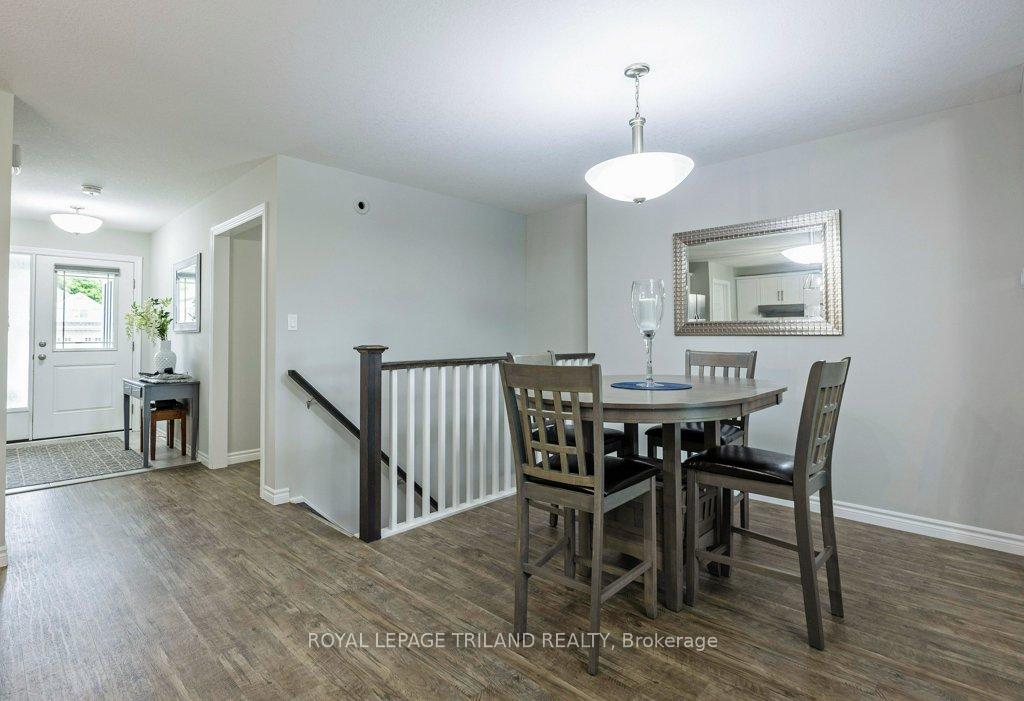 Photo 12 of 27 Foxtail Lane, St. Thomas — HOMEH