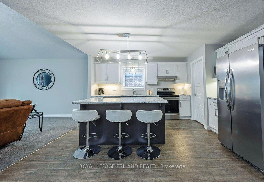 Photo 13 of 27 Foxtail Lane, St. Thomas — HOMEH