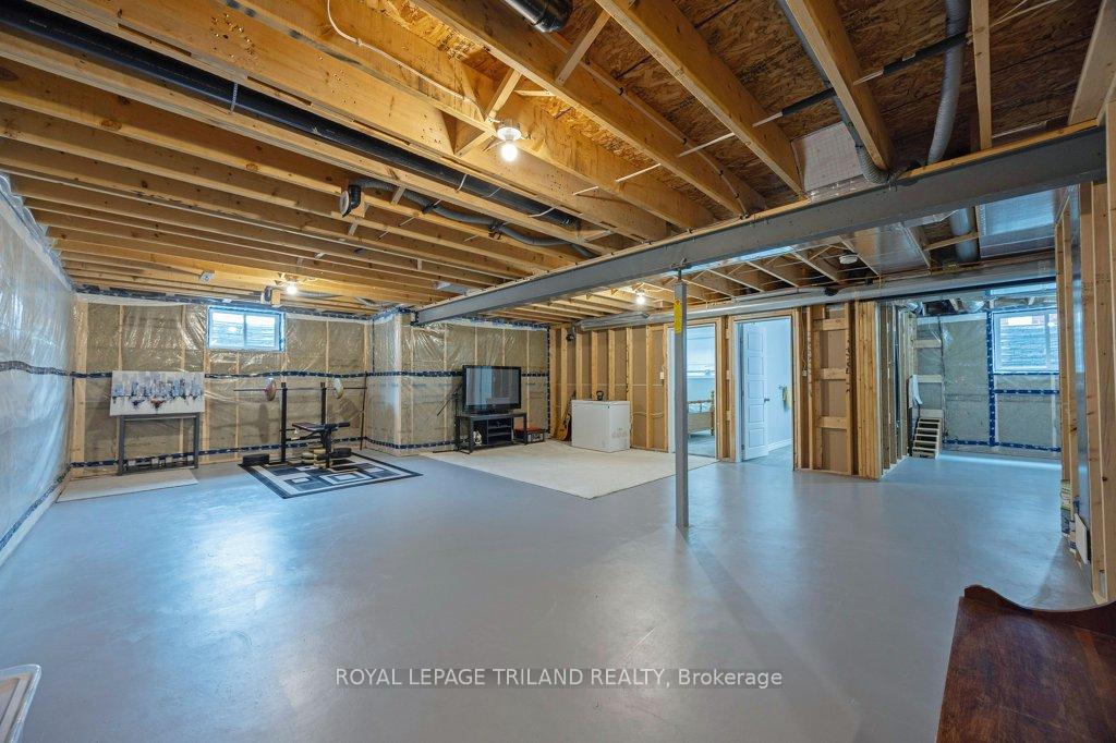 Photo 26 of 27 Foxtail Lane, St. Thomas — HOMEH