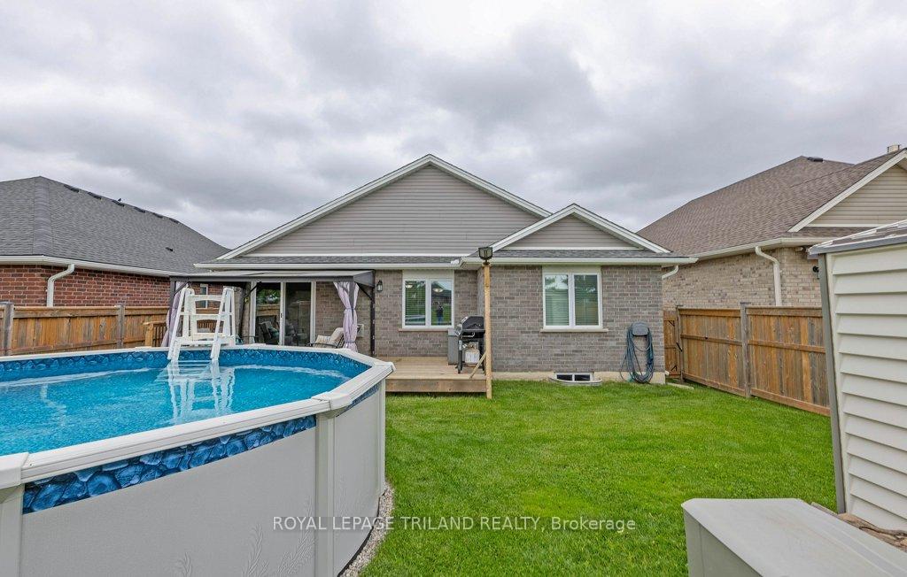 Photo 41 of 27 Foxtail Lane, St. Thomas — HOMEH