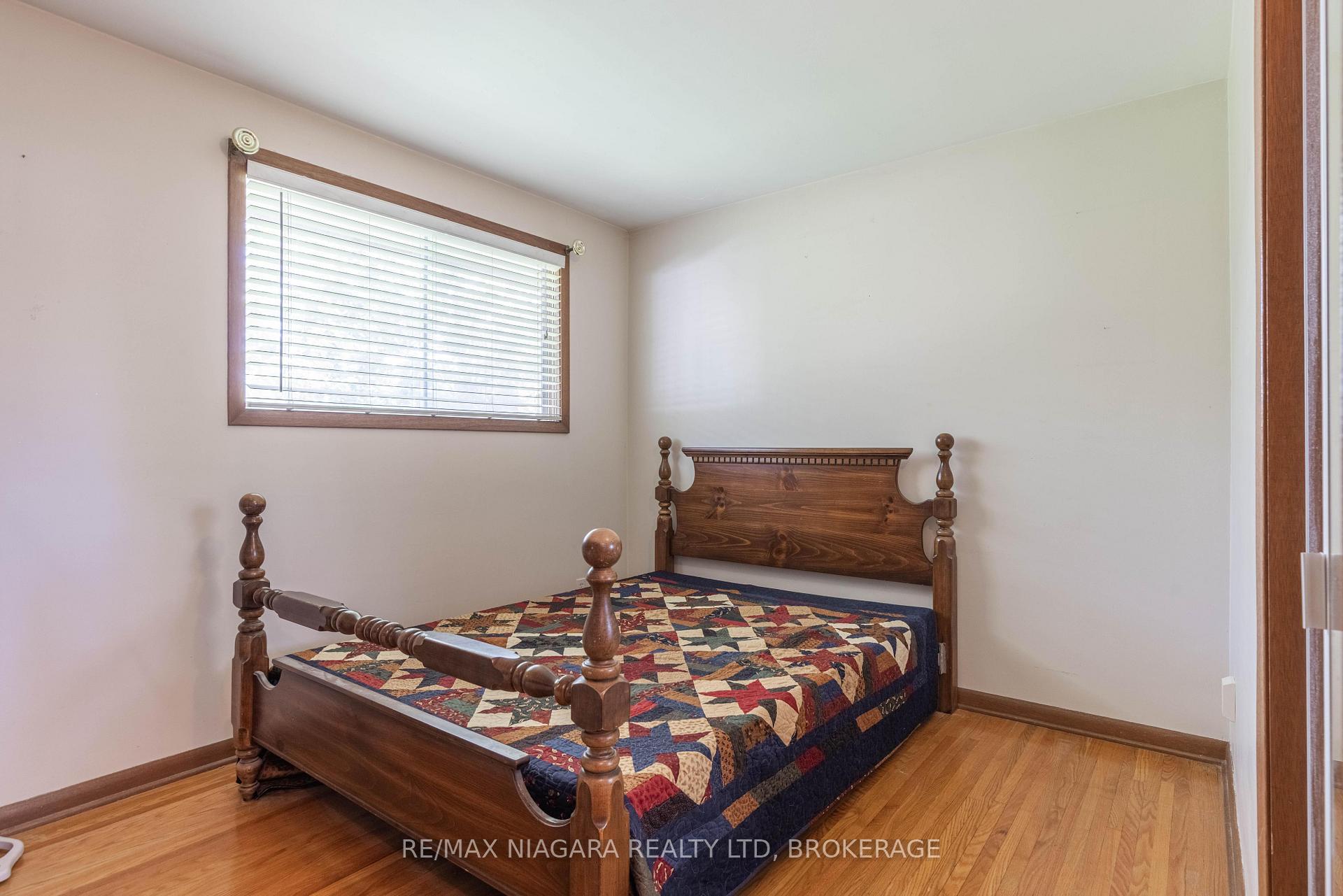 Photo 14 of 8 Jefferson Drive, St. Catharines, Lakeport — HOMEH
