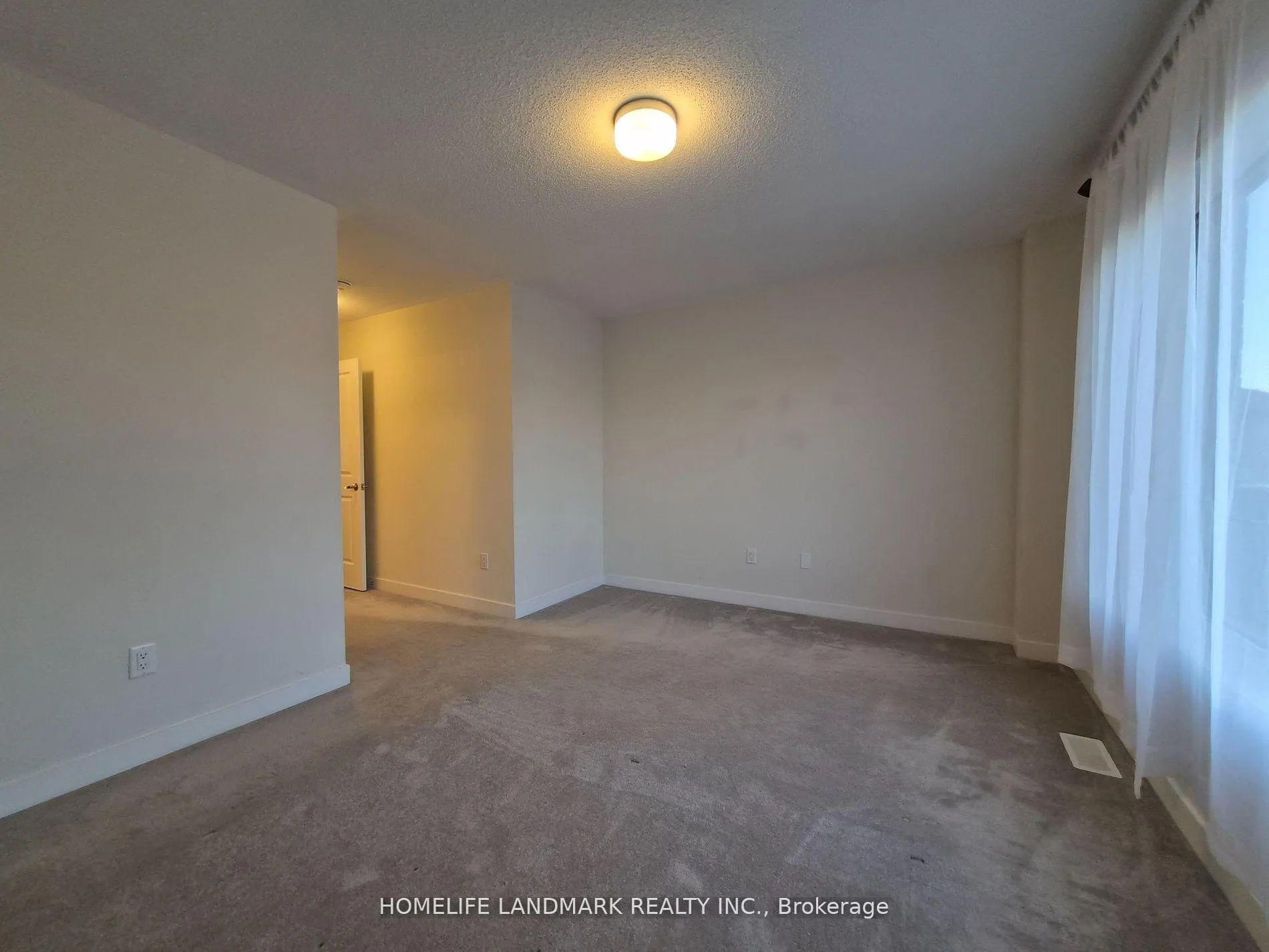 Photo 8 of 227 Webb Street, Markham, Cornell — HOMEH