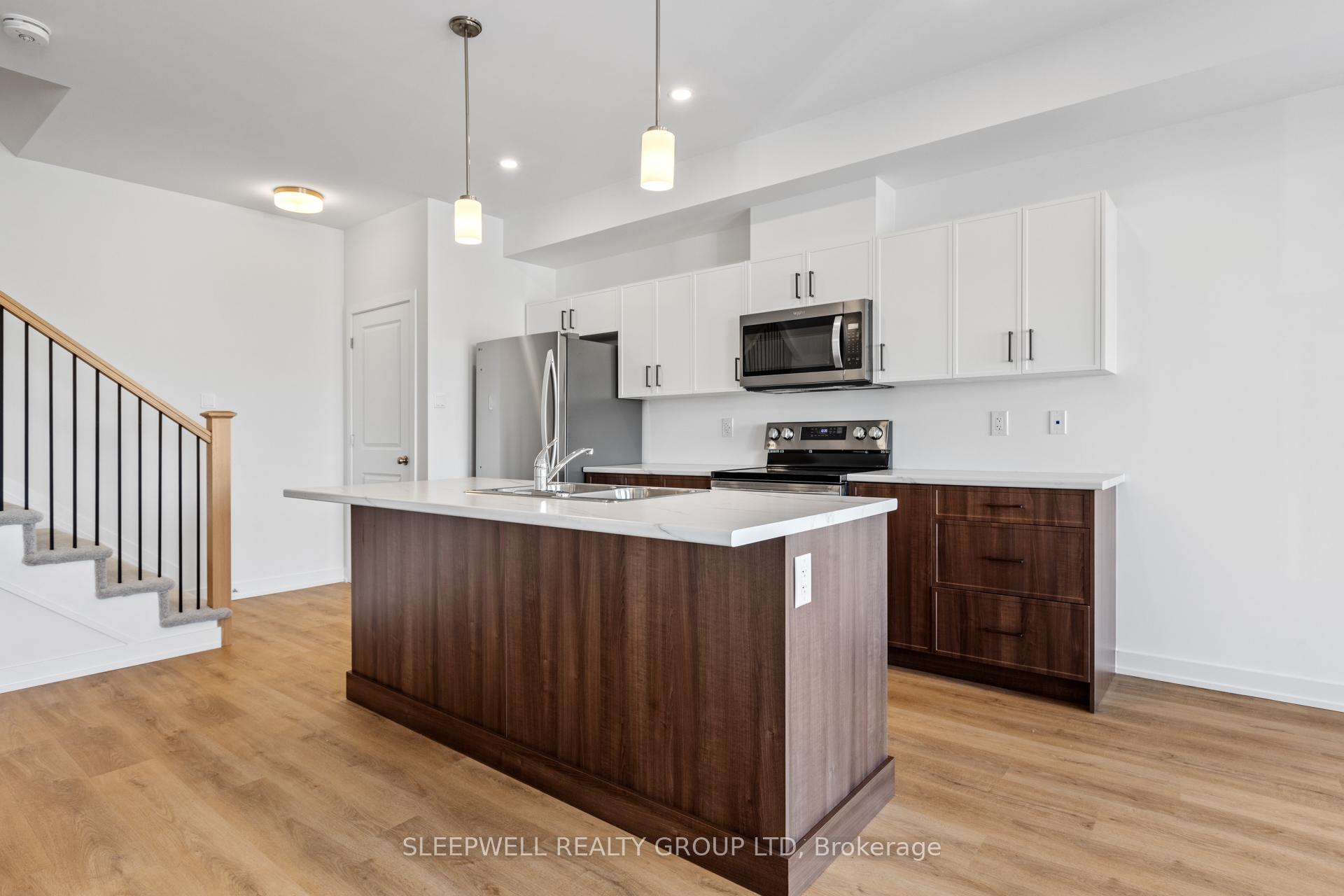 Photo 10 of 245 Craig Duncan Terrace, Ottawa, Stittsville (South) — HOMEH