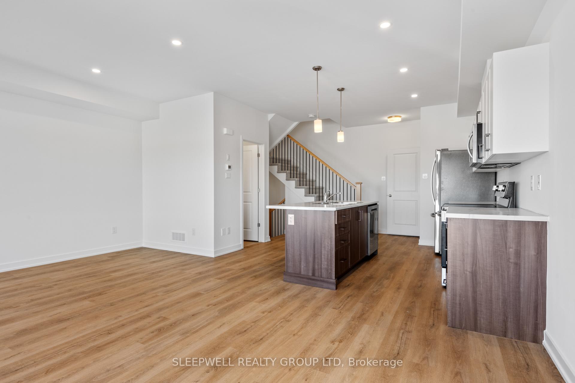 Photo 12 of 245 Craig Duncan Terrace, Ottawa, Stittsville (South) — HOMEH