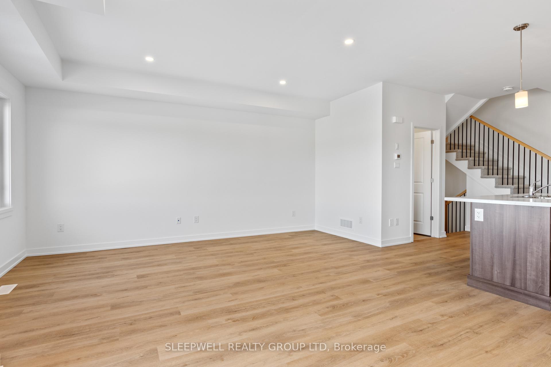 Photo 13 of 245 Craig Duncan Terrace, Ottawa, Stittsville (South) — HOMEH