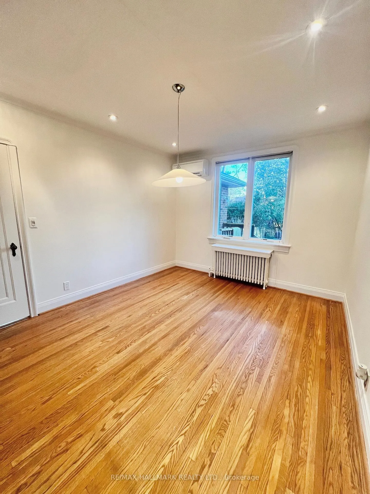 Photo 6 of 59 Divadale Drive, Toronto, Leaside — HOMEH