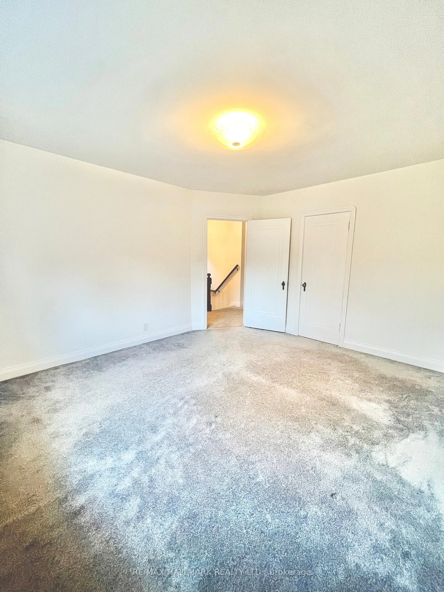 Photo 14 of 59 Divadale Drive, Toronto, Leaside — HOMEH