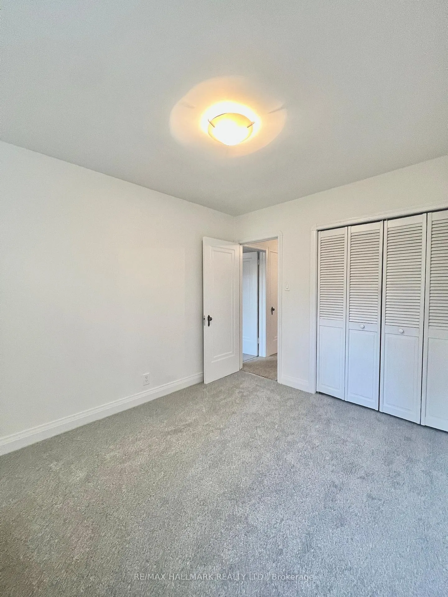 Photo 19 of 59 Divadale Drive, Toronto, Leaside — HOMEH