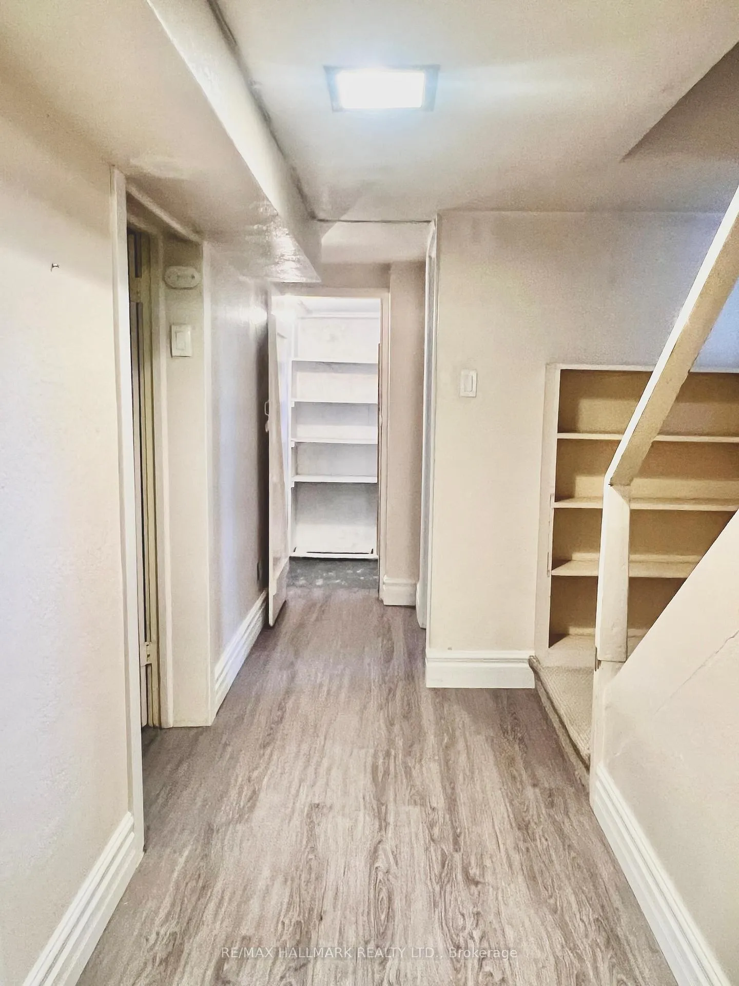 Photo 22 of 59 Divadale Drive, Toronto, Leaside — HOMEH