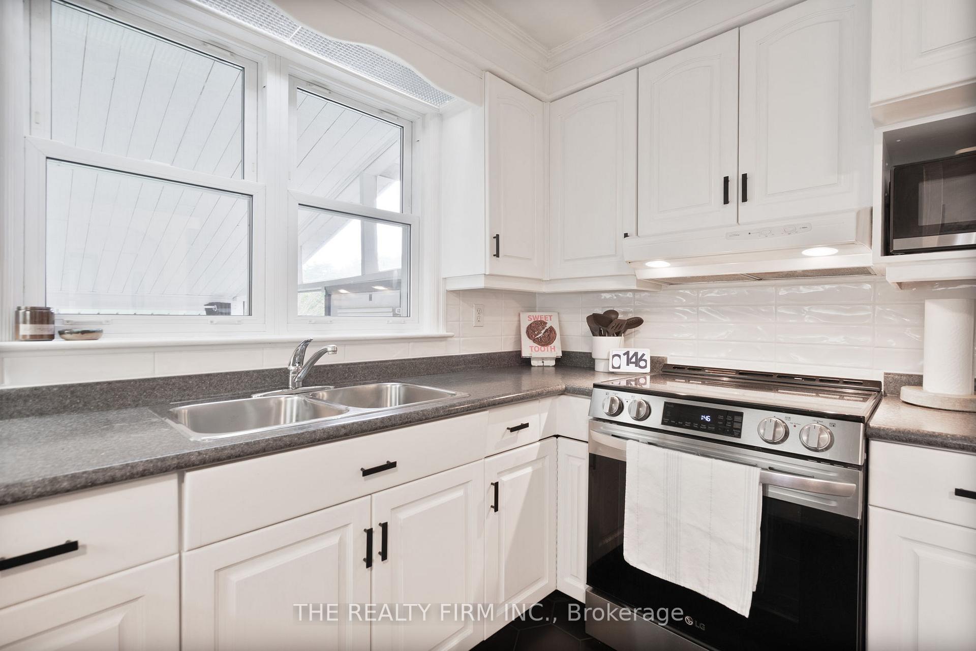 Photo 9 of 56 Sparta Street, St. Thomas — HOMEH
