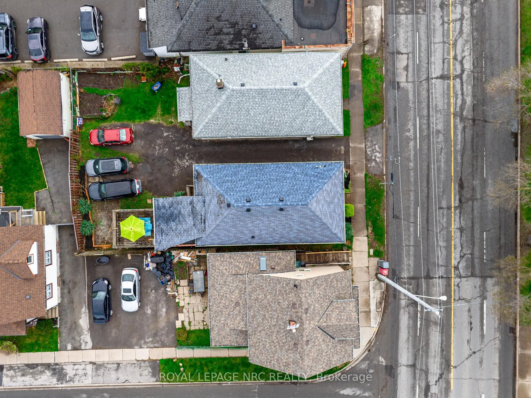 Photo 22 of 170 Niagara Street W, St. Catharines, E. Chester — HOMEH
