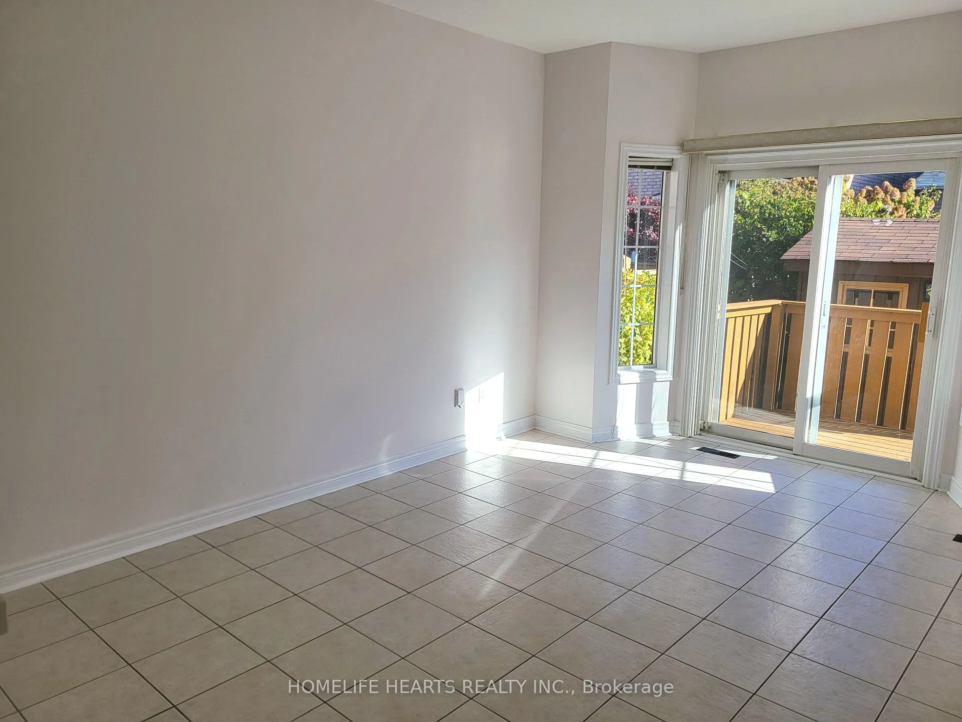 Photo 12 of 15 Cattail Drive, Vaughan, Vellore Village — HOMEH