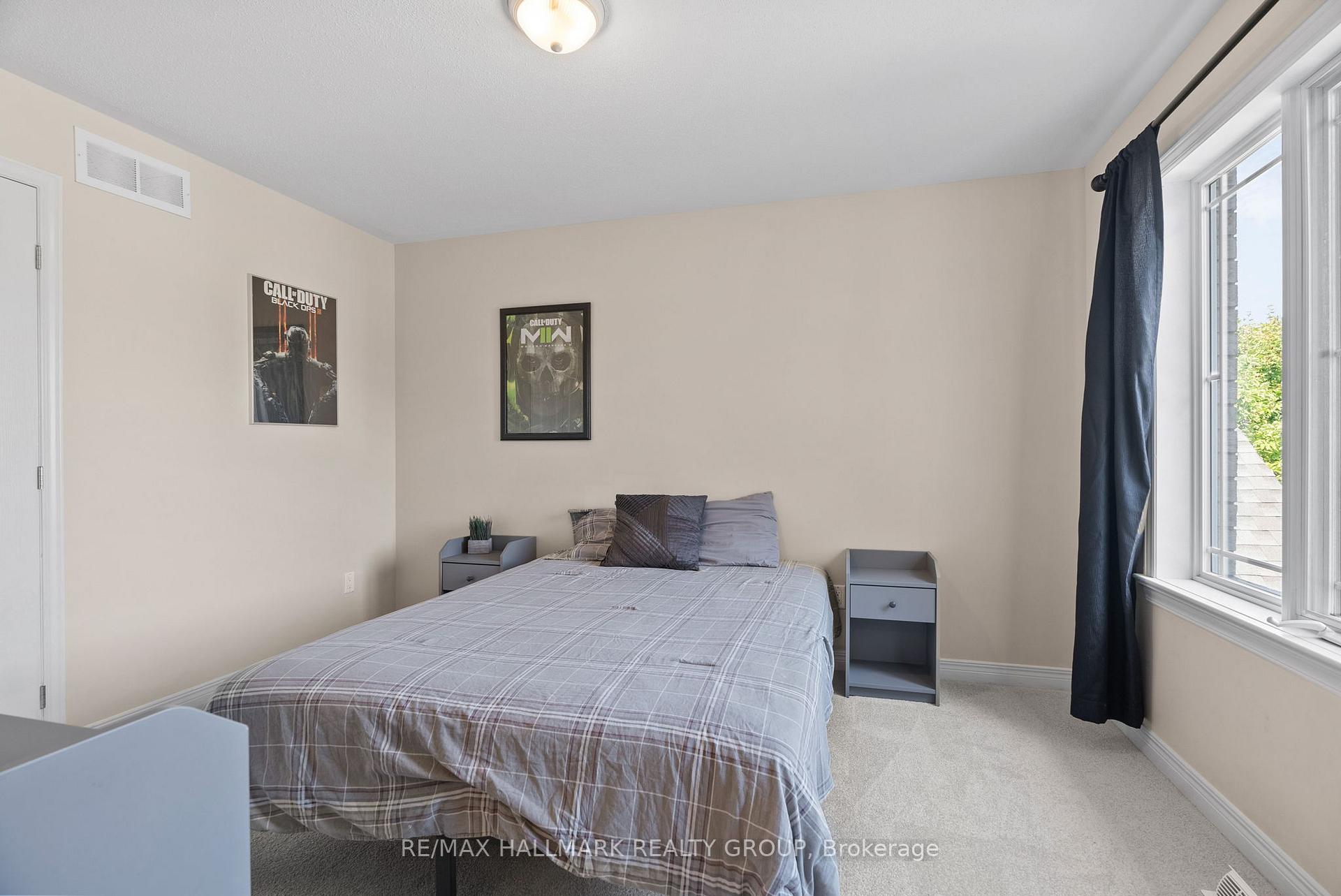 Photo 3 of 37 Wilderness Way, Ottawa, Stittsville (North) — HOMEH