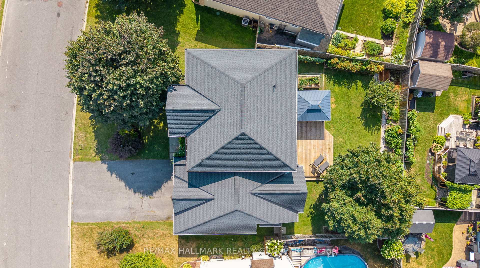 Photo 5 of 37 Wilderness Way, Ottawa, Stittsville (North) — HOMEH