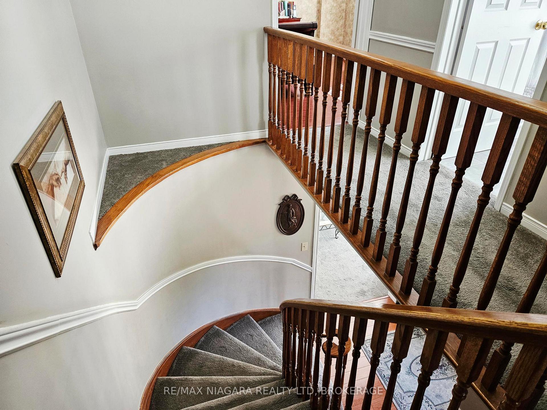 Photo 26 of 26 Strada Boulevard, St. Catharines, Rykert/Vansickle — HOMEH