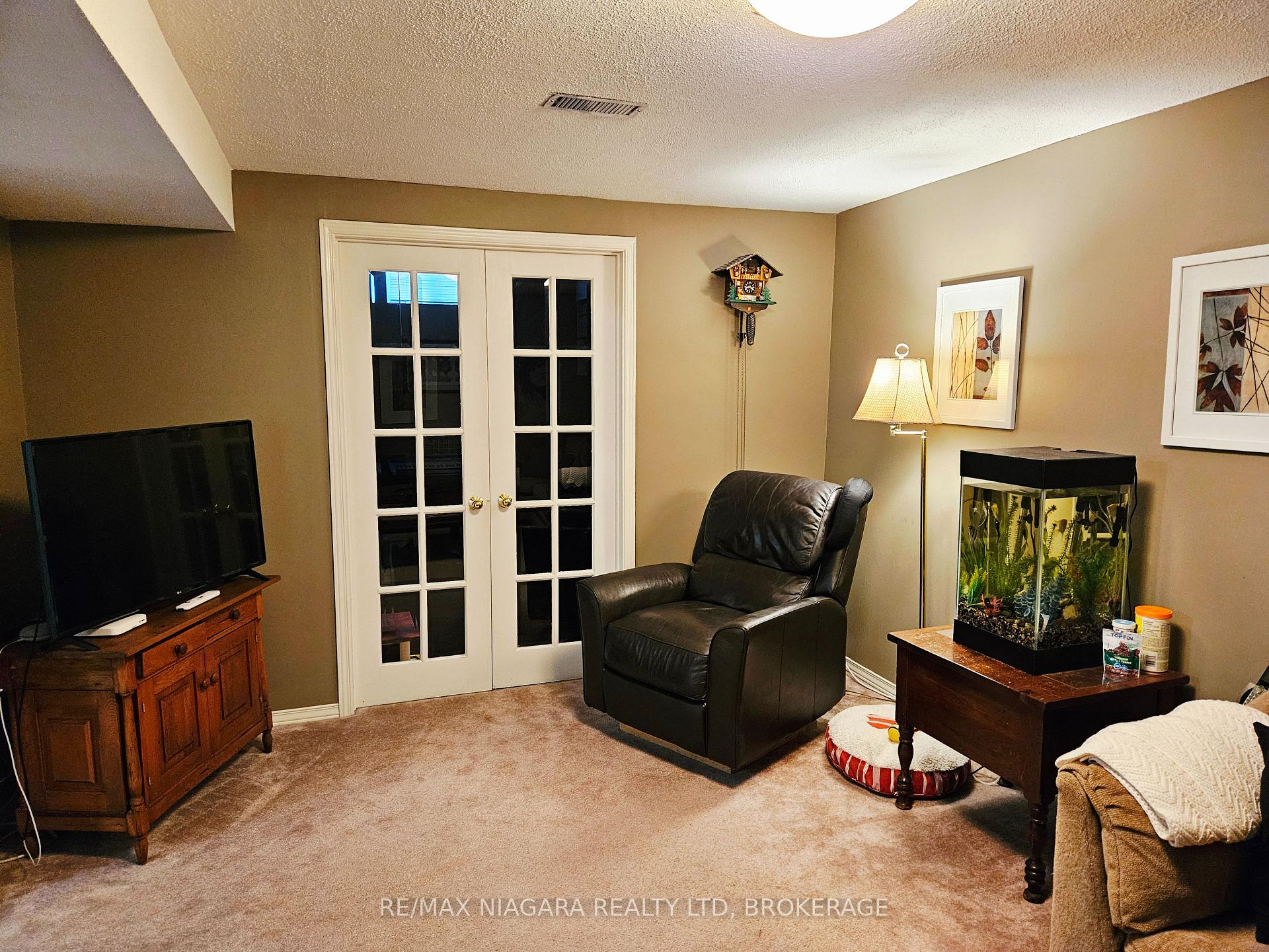 Photo 28 of 26 Strada Boulevard, St. Catharines, Rykert/Vansickle — HOMEH