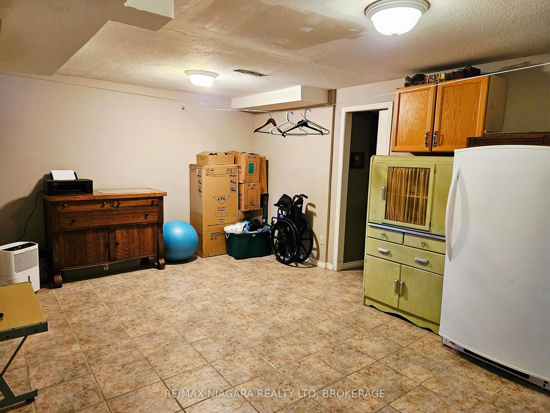 Photo 34 of 26 Strada Boulevard, St. Catharines, Rykert/Vansickle — HOMEH