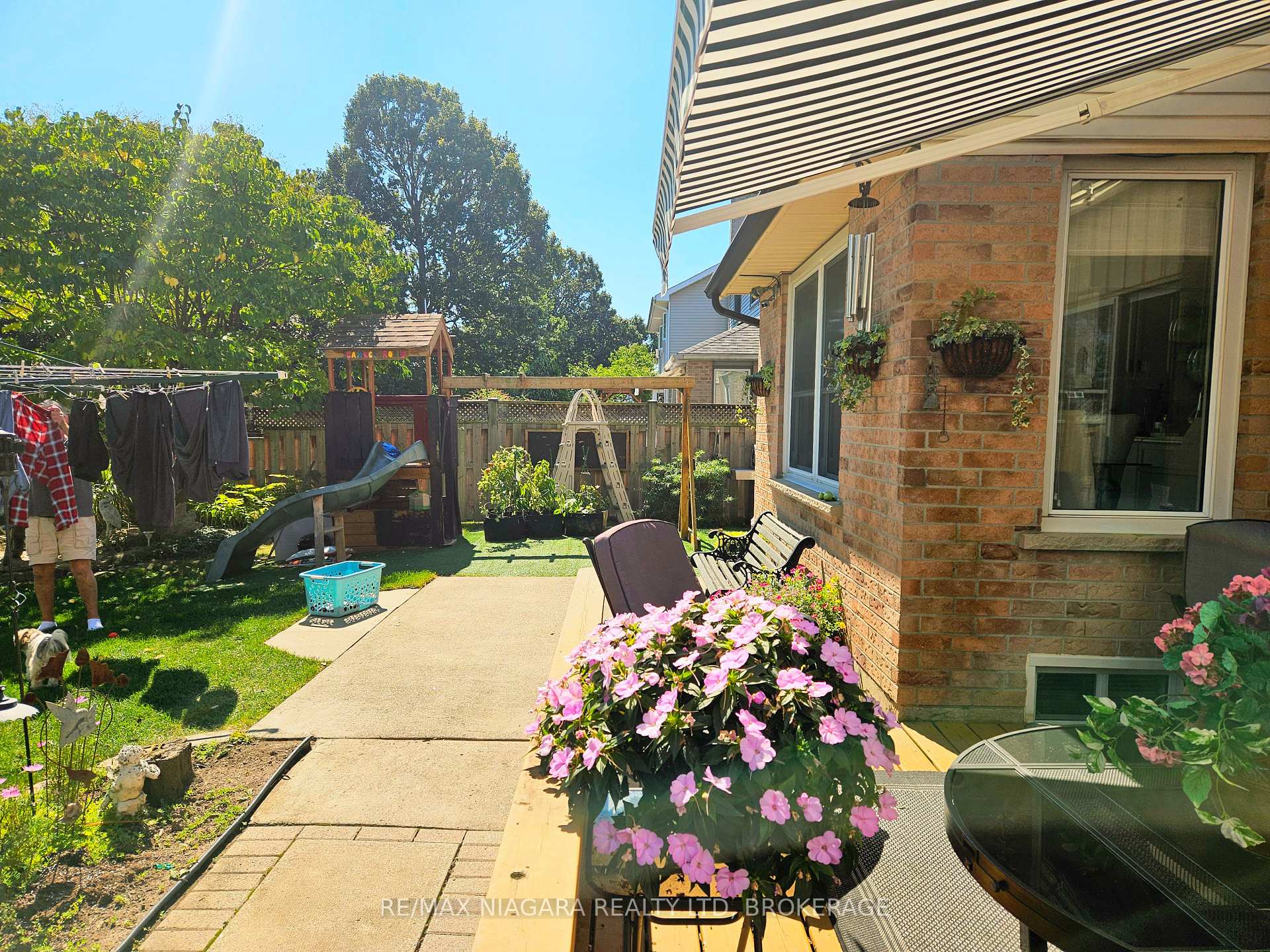 Photo 40 of 26 Strada Boulevard, St. Catharines, Rykert/Vansickle — HOMEH