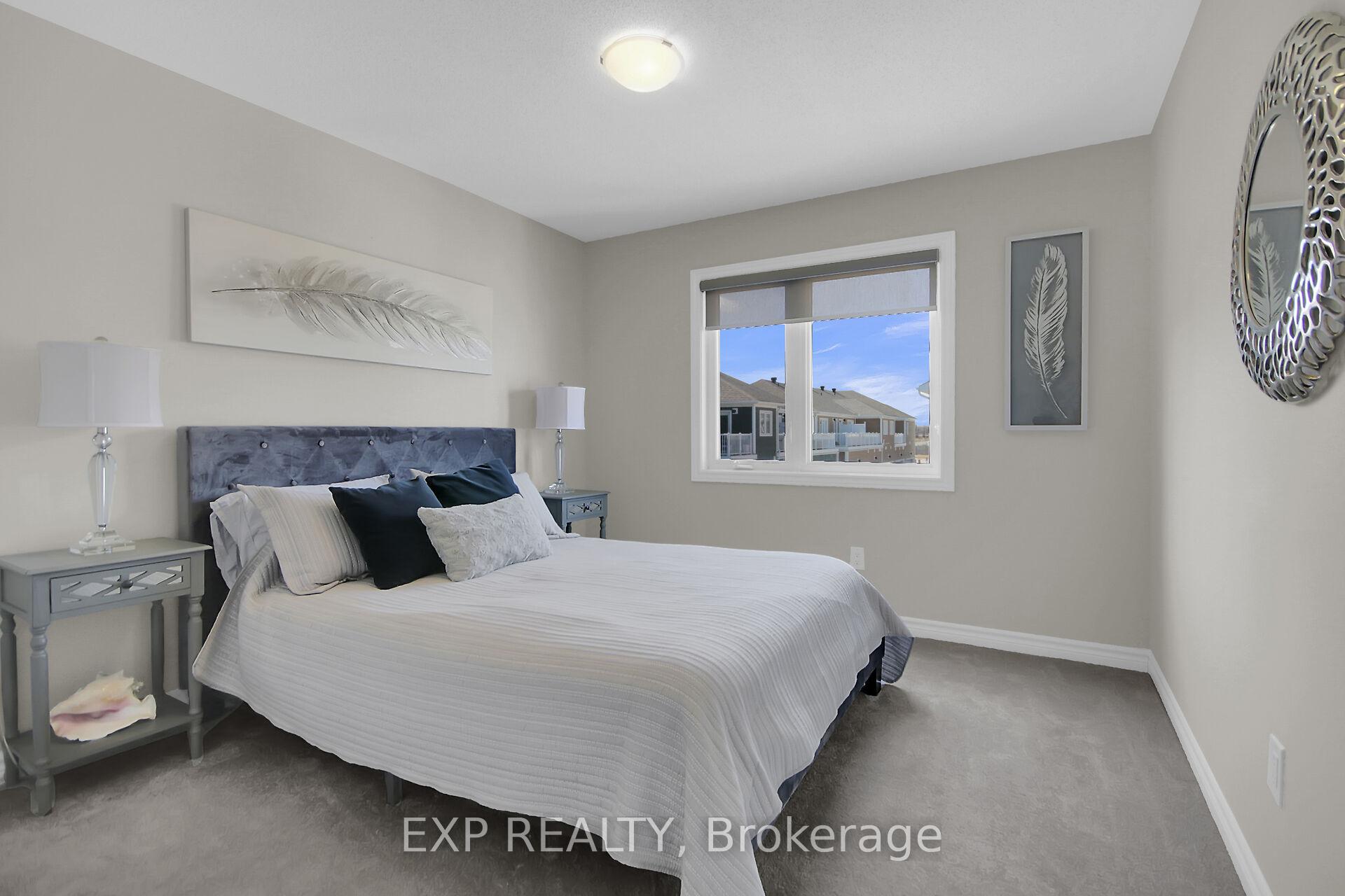 Photo 17 of 814 Bascule Place, Ottawa, Btwn Franktown Rd. & Fallowfield Rd. — HOMEH