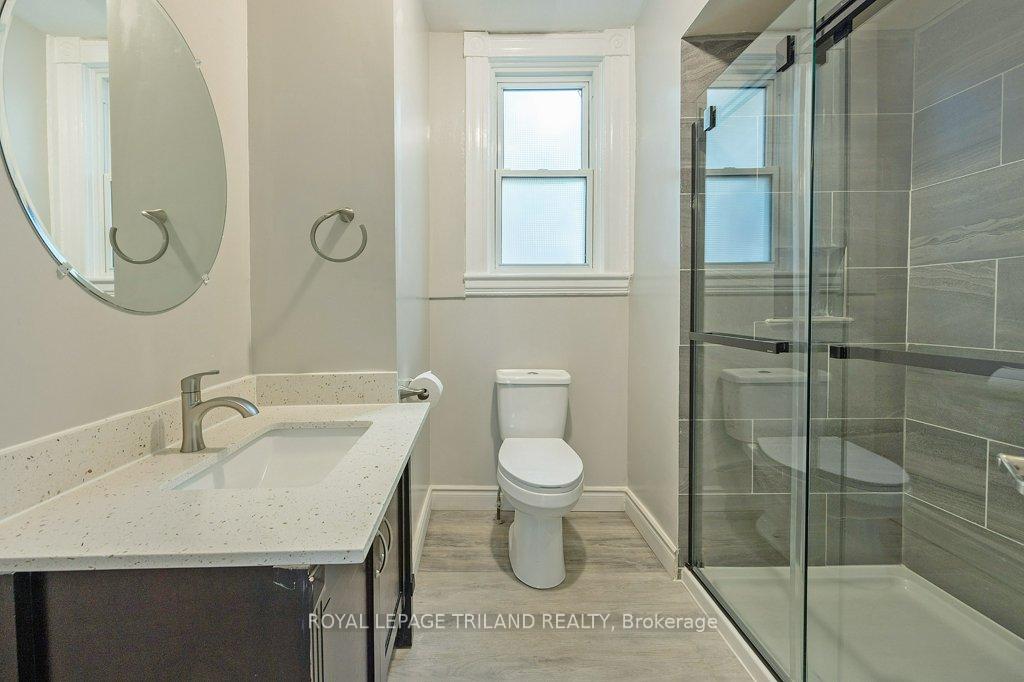Photo 22 of 8 Elizabeth Street, St. Thomas — HOMEH