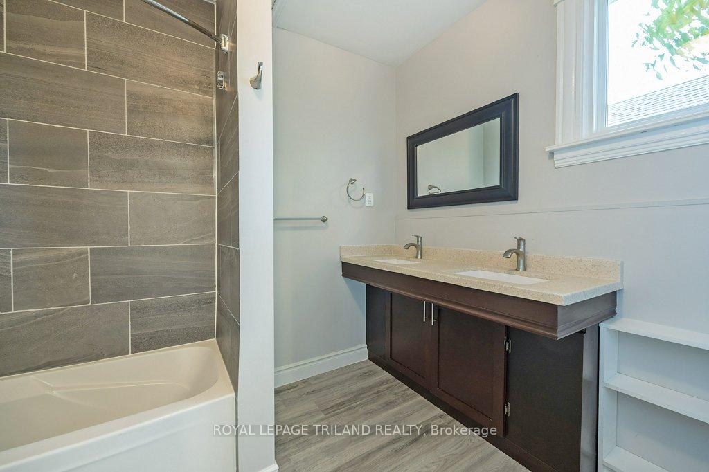 Photo 40 of 8 Elizabeth Street, St. Thomas — HOMEH