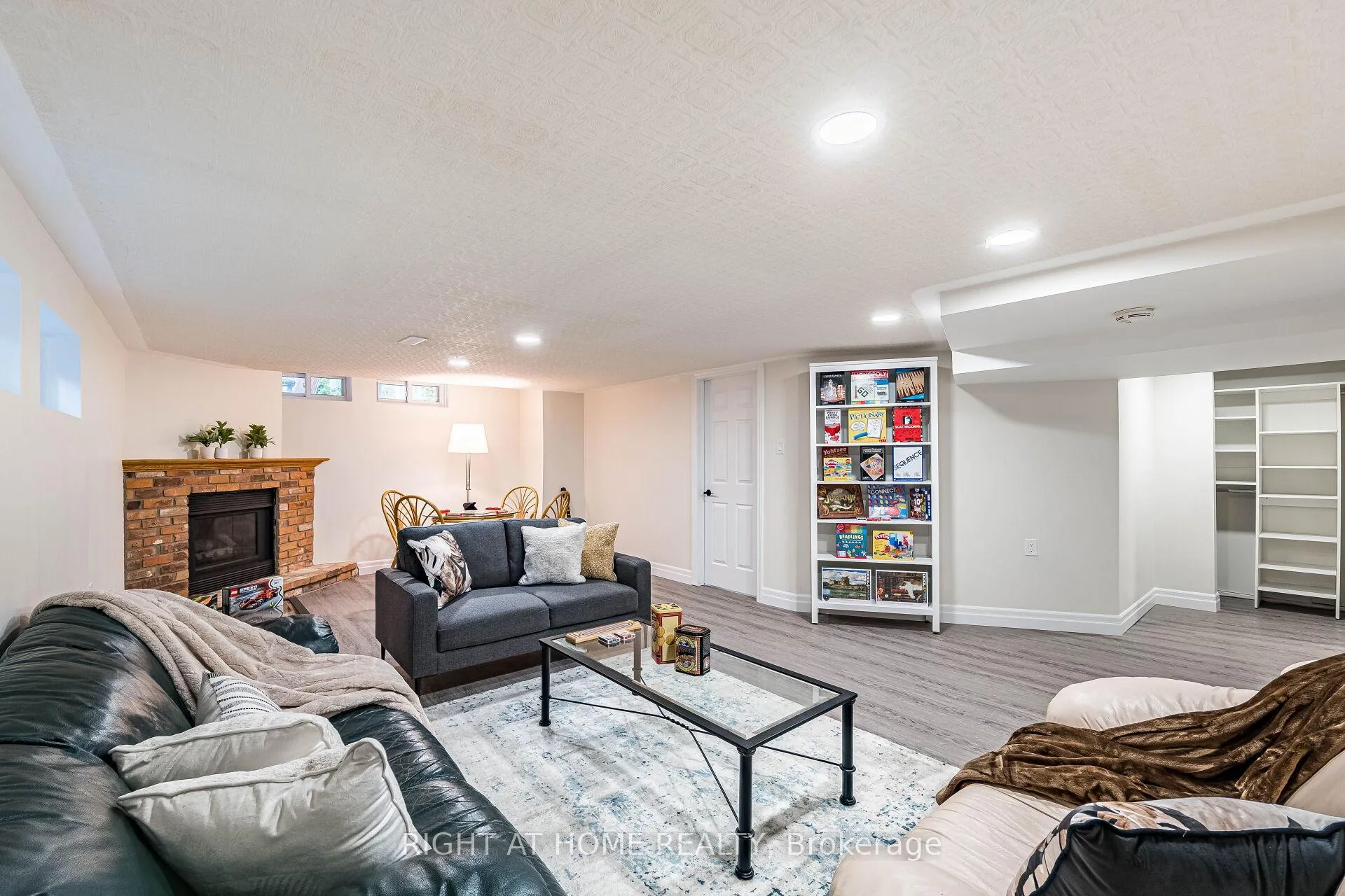 Photo 30 of 51 Redwood Lane, Markham, Unionville — HOMEH