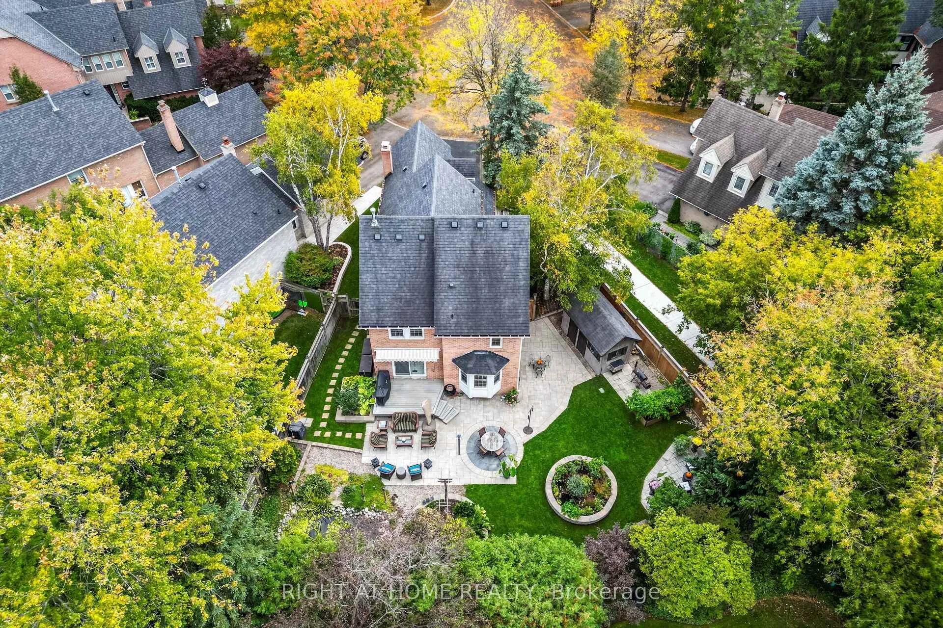 Photo 31 of 51 Redwood Lane, Markham, Unionville — HOMEH