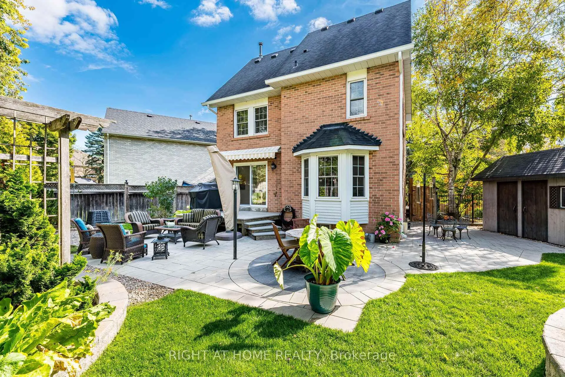 Photo 37 of 51 Redwood Lane, Markham, Unionville — HOMEH