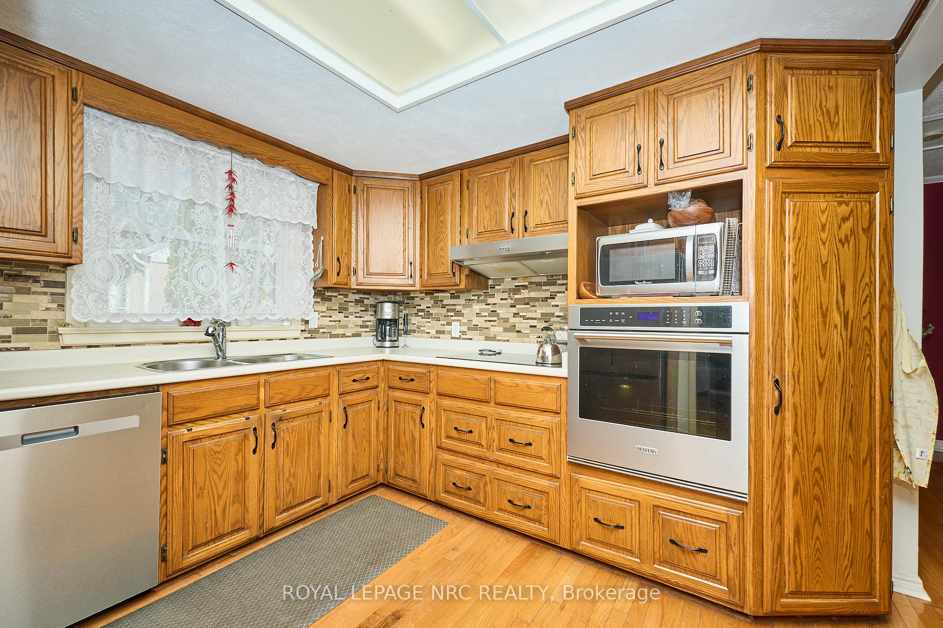 Photo 7 of 7 Hallcrest Avenue, St. Catharines, Vine/Linwell — HOMEH