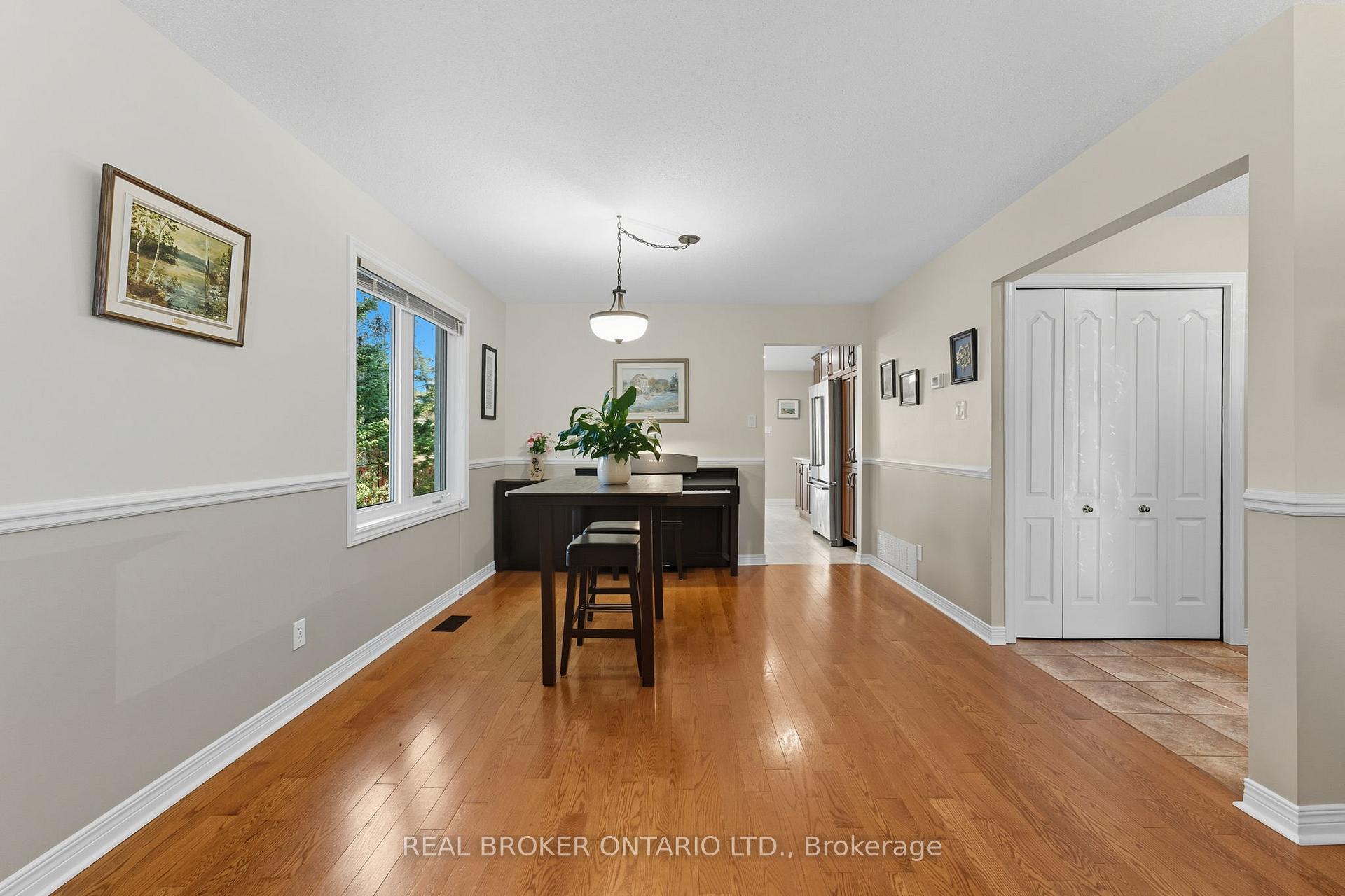 Photo 8 of 6 Candow Crescent, Ottawa, Stittsville (North) — HOMEH