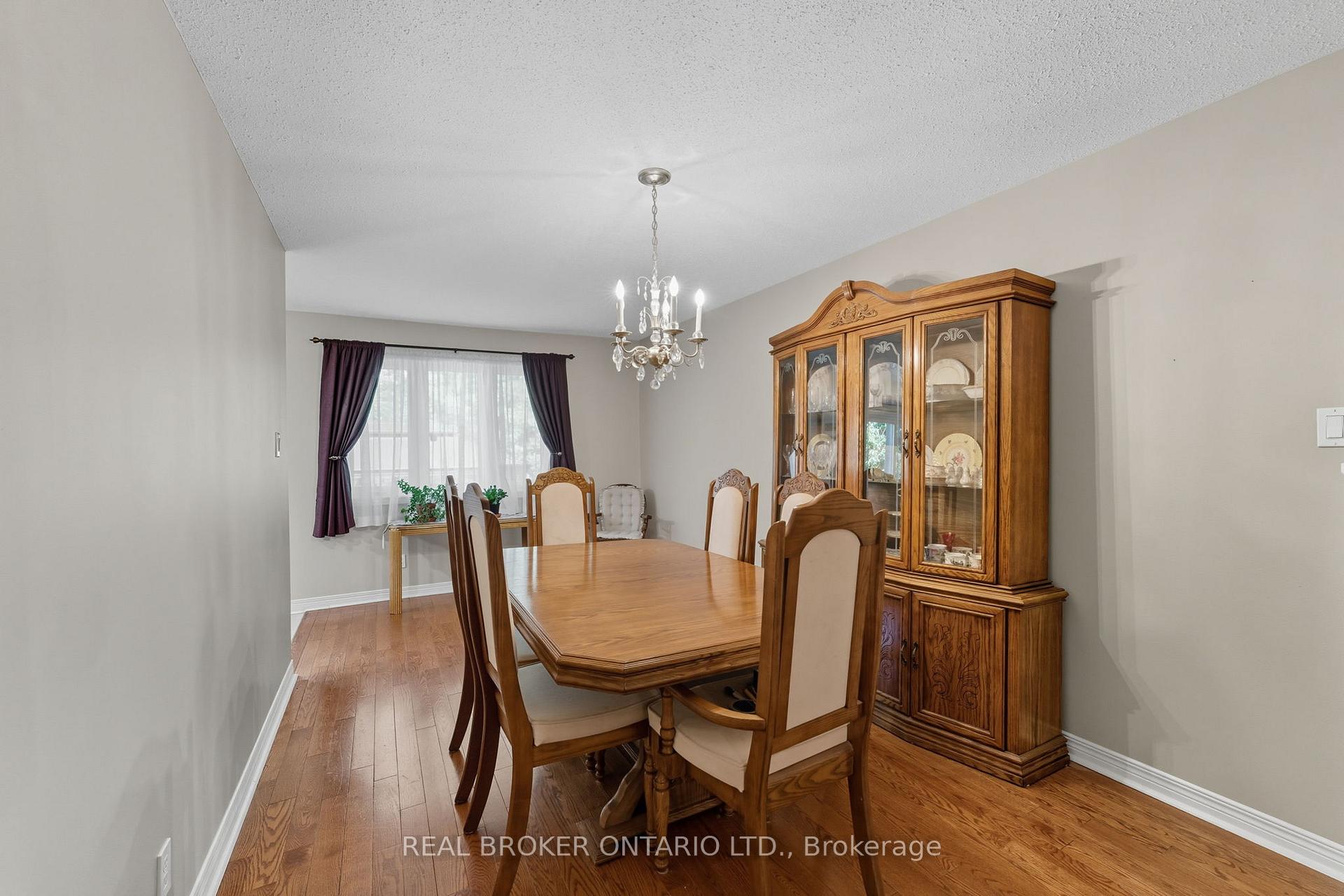 Photo 17 of 6 Candow Crescent, Ottawa, Stittsville (North) — HOMEH