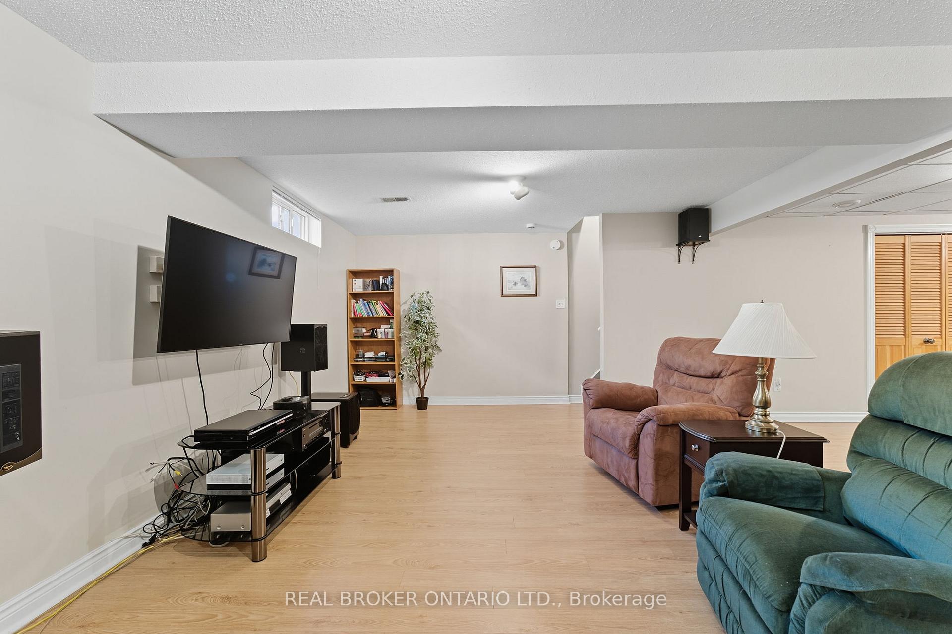 Photo 28 of 6 Candow Crescent, Ottawa, Stittsville (North) — HOMEH