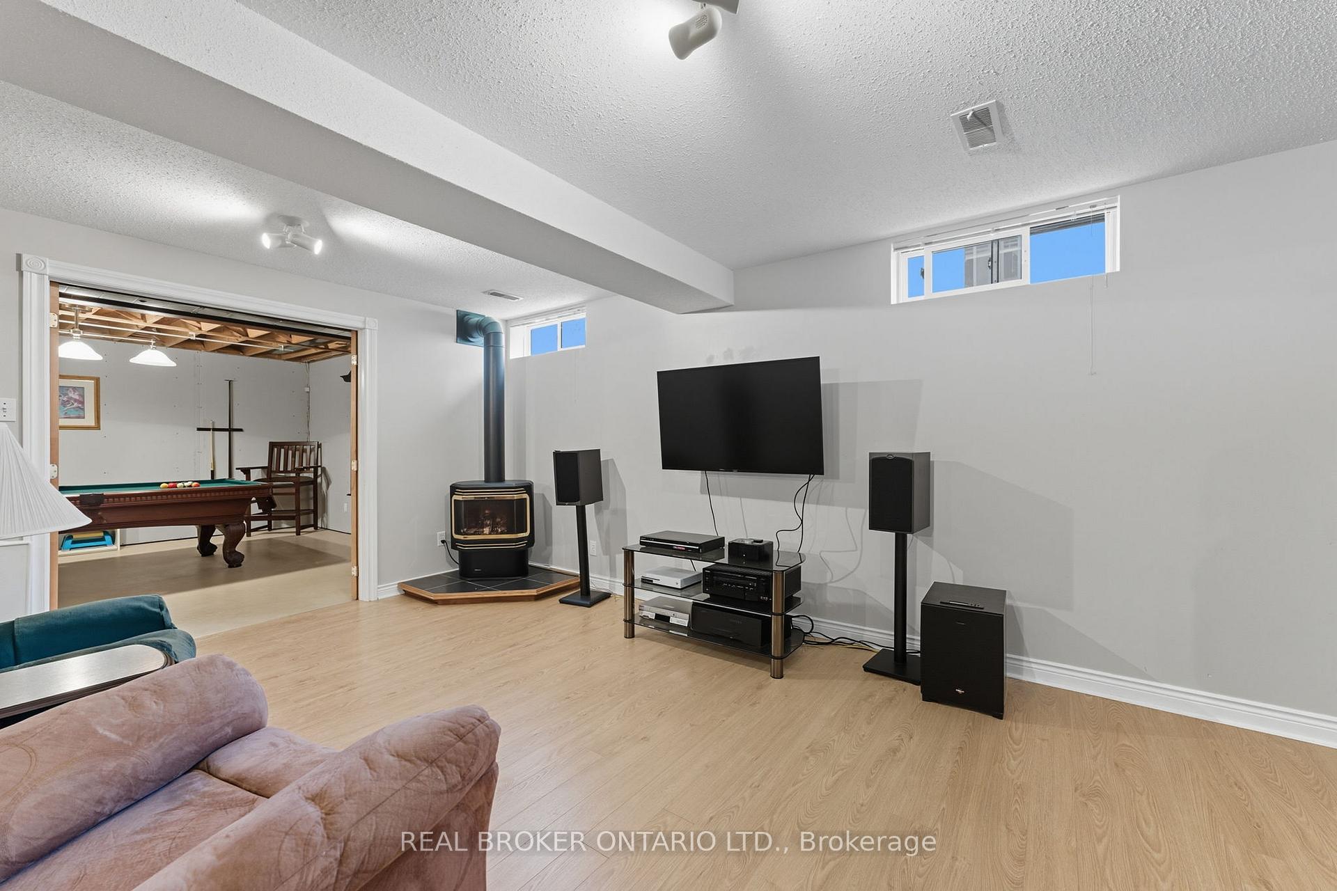 Photo 29 of 6 Candow Crescent, Ottawa, Stittsville (North) — HOMEH